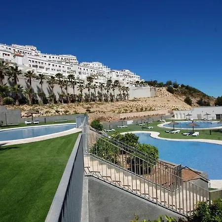 Spacious 2-bedroom, 2-bath With Spectacular Views * Jeresa