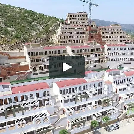 Spacious 2-bedroom, 2-bath With Spectacular Views * Jeresa