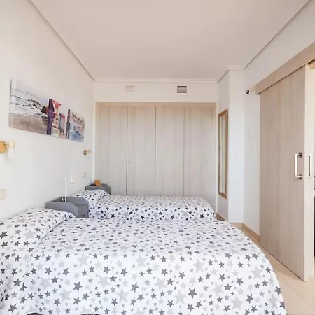 Spacious 2-bedroom, 2-bath With Spectacular Views Jeresa