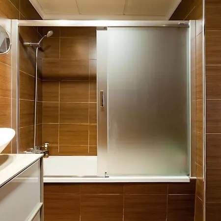 Spacious 2-bedroom, 2-bath With Spectacular Views Prázdninový dům *